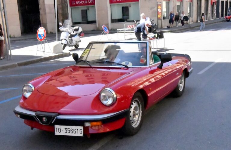 Alfa Romeo spider 1.6 del 1987 di Giorgio Bagnasco
