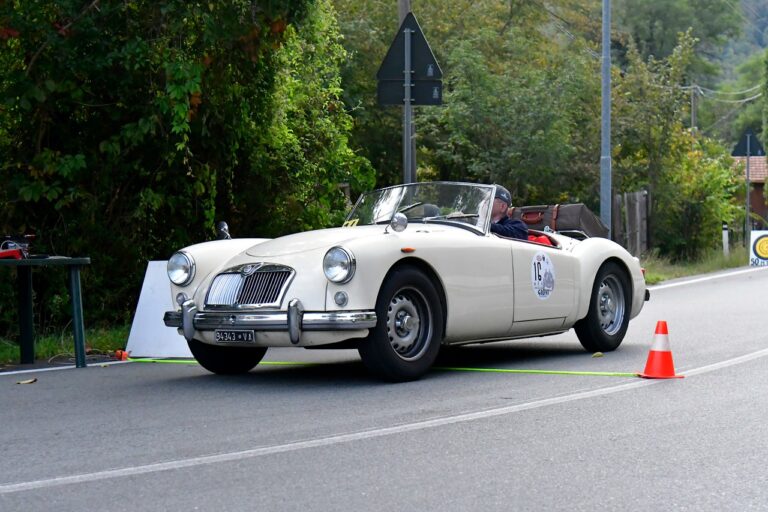 Gian Maria Gallazzi su MG A del 1959