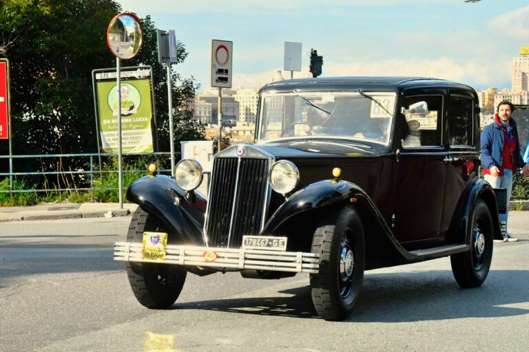 Giovanni Reglioni su Lancia Augusta del 1934