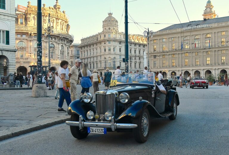 MG TA del 1952 in Piazza De Ferrari